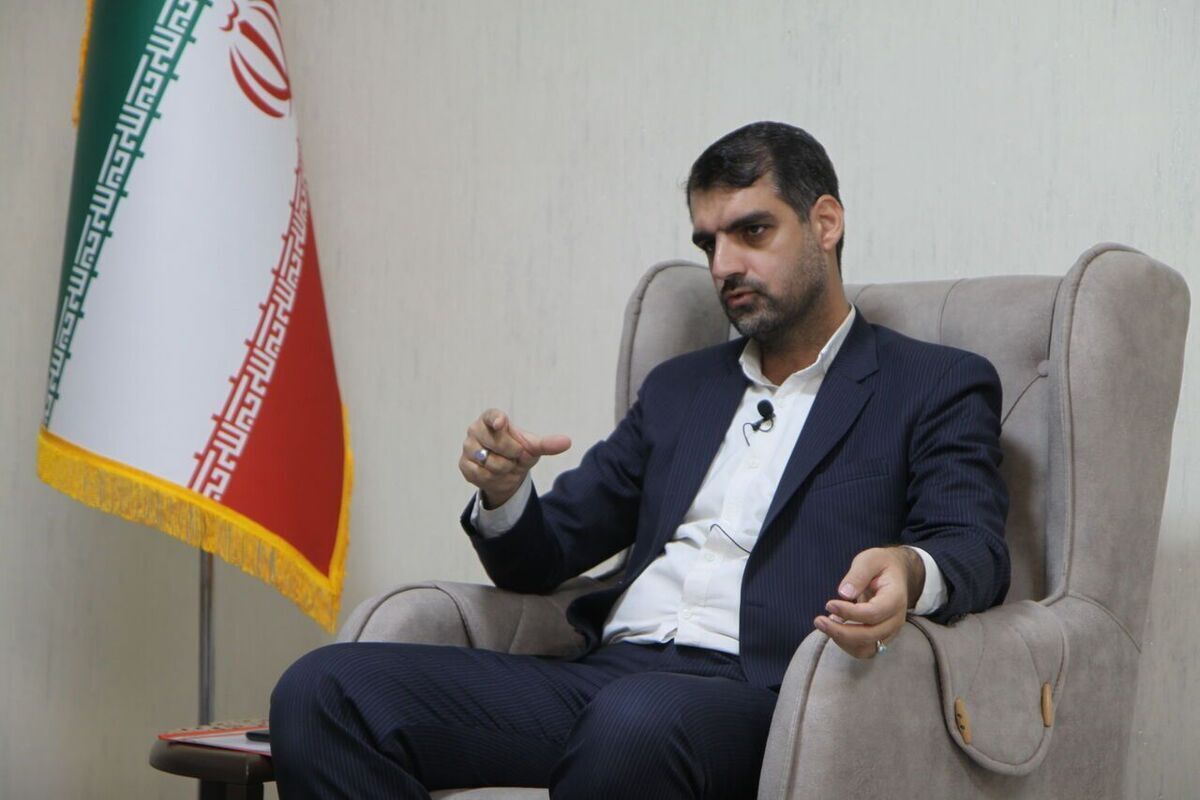 نماینده قم در مجلس: مواضع ذلیلانه و عذرخواهی پزشکیان از کشورهای همسایه باعث تاسف است