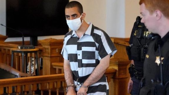 ضارب سلمان رشدی: برای روحالله خمینی احترام قائلم و فکر میکنم او شخص بزرگی است