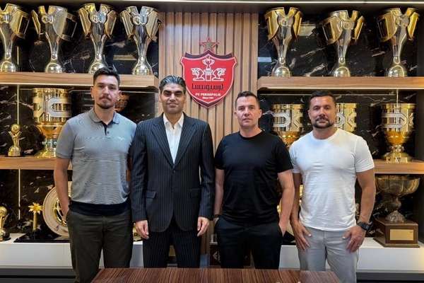 پس از توافق با مدیران باشگاه؛ اوسمار ویرا از پرسپولیس جدا شد