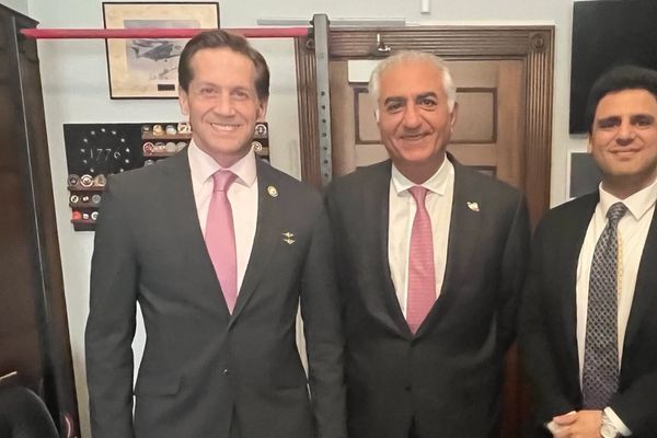 رضا بهلوي في الكونغرس الأميركي: الشعب الإيراني مستعد للنضال لاستعادة بلاده
