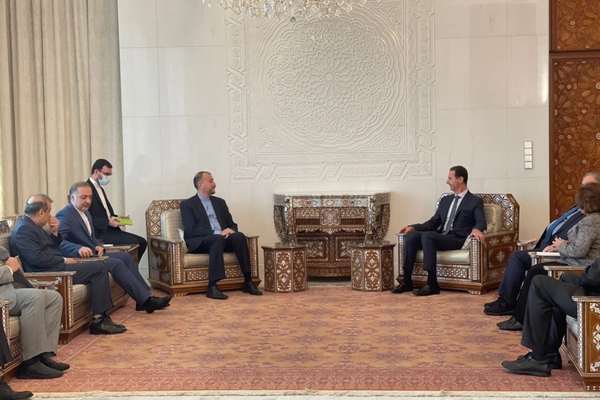 Iran's Foreign Minister Tells Assad Western Axis Is Weakening