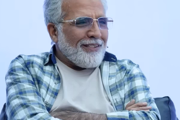 بهروز افخمی، کارگردان: فقط پنج درصد از پولدارهای جامعه با حکومت مخالفاند