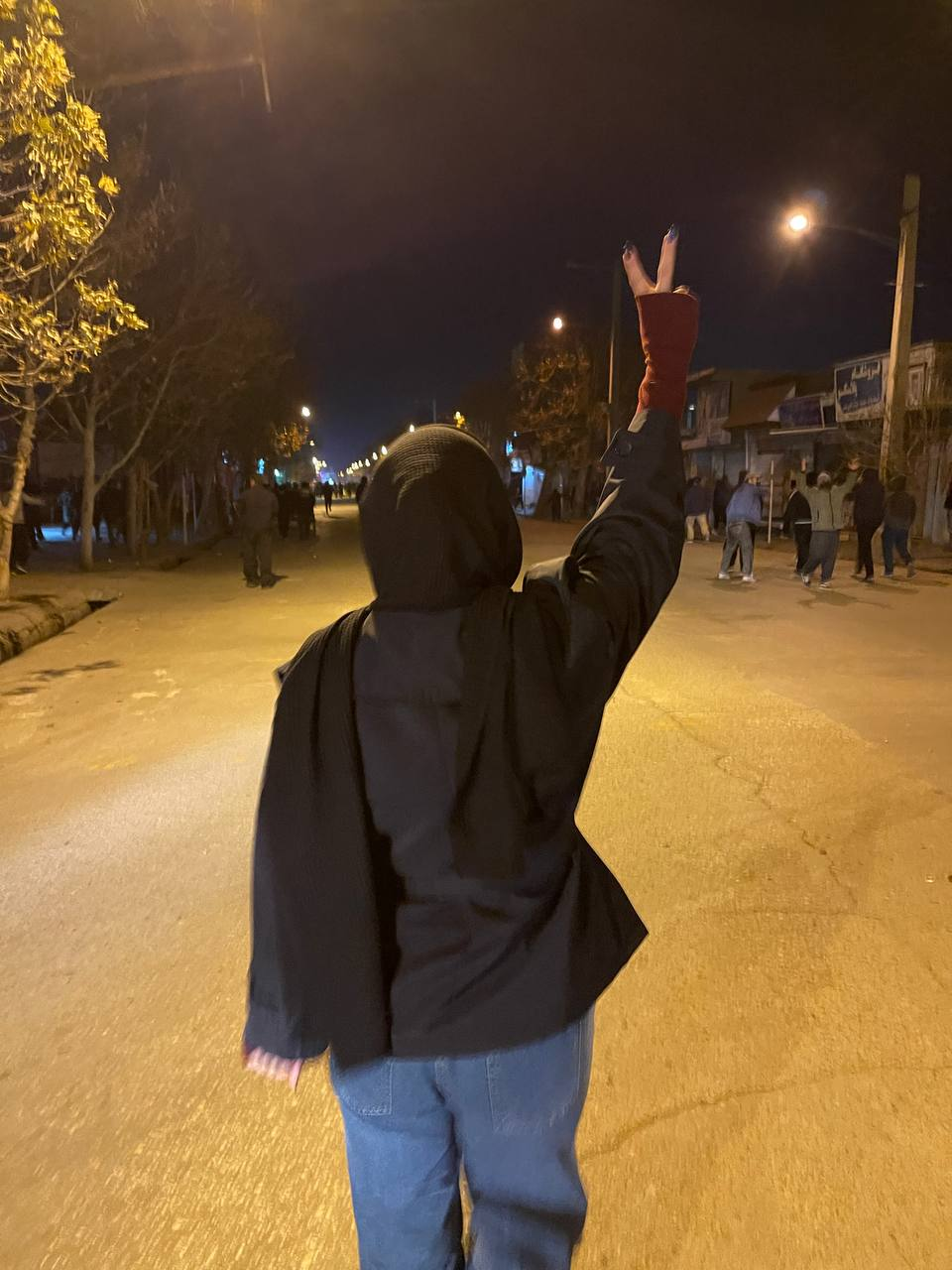 یک پزشک متخصص: ۲۷۰ ساچمه از چشم ۱۳۰ معترض خارج کردیم