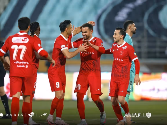پیکان ۰-۱ پرسپولیس؛ بازگشت پرسپولیس به صدر جدول با درخشش ارونوف در سکوت اکباتان