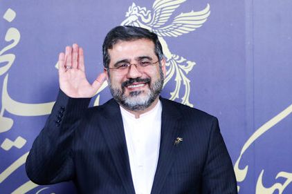 وزیر ارشاد چهره «سرآمد فرهنگی» دانشگاه تهران شد