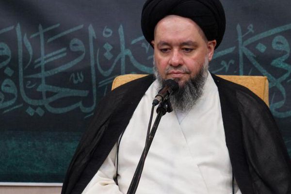 مصادرة "جواز سفر" نجل مرجع شيعي معارض للنظام الإيراني في مطار الإمام الخميني بطهران