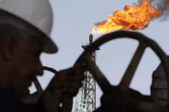 چین؛ ناجی خاموش اقتصاد نفتی ایران در میانه جنگ