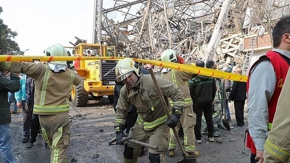 نماینده خامنهای در یزد: آتشنشانان باید ایمان قوی و توکل به خدا داشته باشند