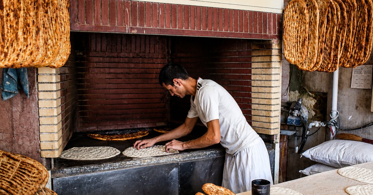 Tehran bread prices jump up to 100% in latest increase