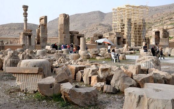 وزیر میراث فرهنگی و گردشگری: گزارشی نگرانکننده درباره فرونشست بناهای تاریخی به دولت دادیم