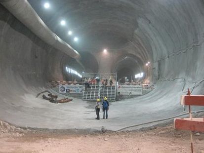 با شکایت سپاه،معترضان به پروژه انتقال آب در چهارمحال و بختیاری به ۱۶۰ سال زندان محکوم شدند