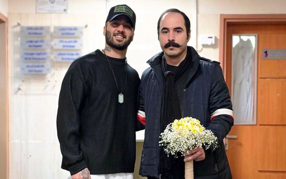 حسین رونقی، در حضور توماج صالحی، لبهایش را گشود