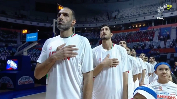 تسنیم اعتراض کرد؛فدراسیون بسکتبال نخواندن سرودجمهوری اسلامی را داستانسرایی رسانهای دانست