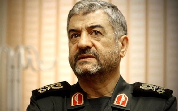 فرمانده سابق سپاه: فعالیت ماموران امر به معروف در کنار ایستگاههای مترو افزایش یابد