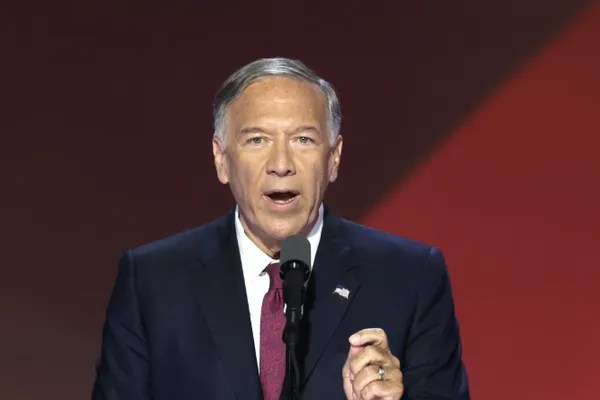 پمپئو: هیچ توافق خوبی با جمهوری اسلامی ممکن نیست، آمریکا باید با قدرت عمل کند