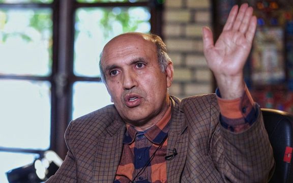 خبير اقتصادي: مشكلة اقتصاد إيران سببها جهل المسؤولين وقصور نظرهم