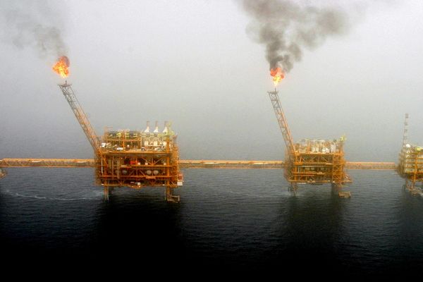 US sanctions may significantly disrupt Russian, Iranian oil supply, says IEA