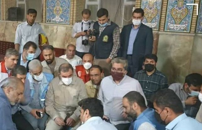 Mohesen Rezaei meeting with officials in Abadan to discuss rescue efforts. May 24, 2022
