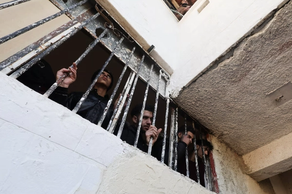 درهای زندان صیدنایا پس از سقوط حکومت اسد گشوده شد