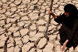 جان دادن از تشنگی زیر باران؛ در «برنامه با کامبیز حسینی» چه اتفاقی افتاد؟