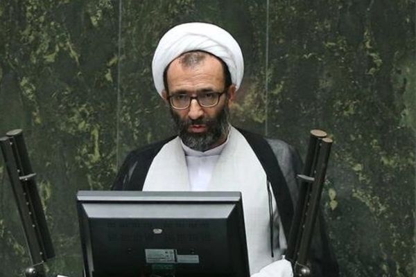 بعد الجلسة المغلقة للبرلمان.. نائب إيراني: طريق فريق التفاوض كان "ملغوما" وأداؤه كان جيدا