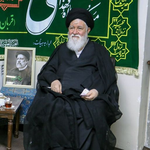 نماینده خامنهای در خراسان رضوی: توسعه فحشا یک مصیبت برای جامعه است