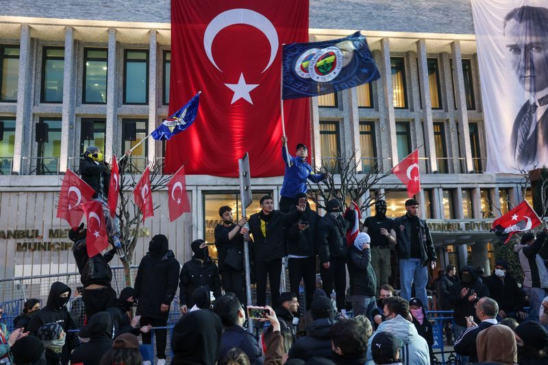 اردوغان: اعتراضات اخیر به یک جنبش خشونت‌آمیز تبدیل شده است