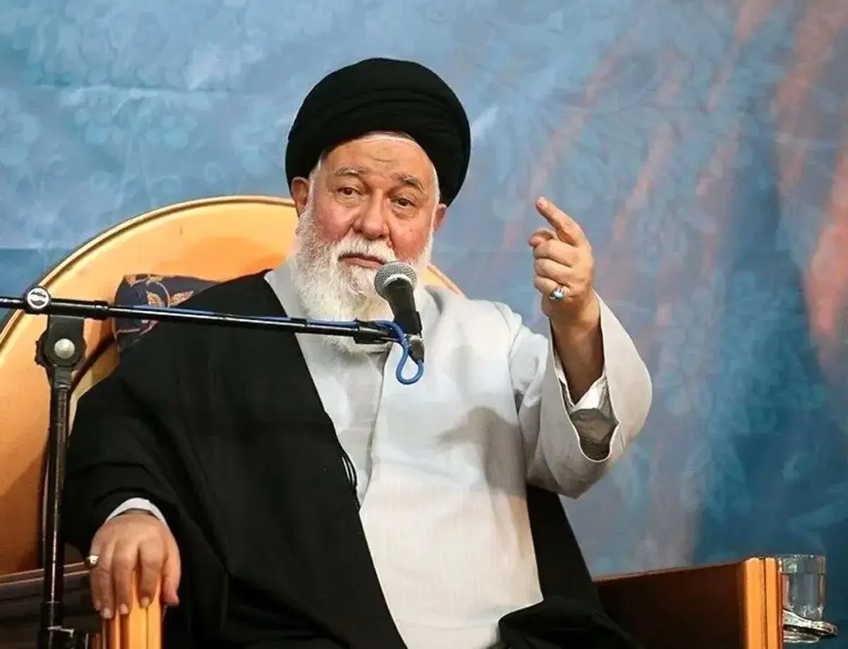 علم&zwnj;الهدی، امام جمعه مشهد: مذاکره و آتش&zwnj;بس یک فریب است 