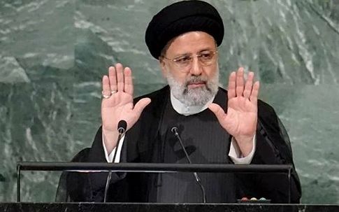 ابراهیم رئیسی در نیویورک از توضیح درباره قتل مهسا امینی طفره رفت