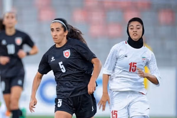 هراس تیمهای خارجی از حضور در ایران؛لغو بازی تیم ملی فوتبال زنان پس از کشتار جمهوری اسلامی