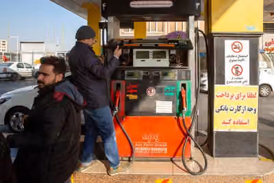 Iran weighs gasoline rationing as fuel deficit widens