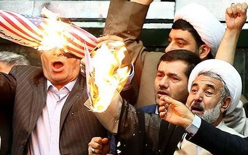 ذوالنوری، نماینده قم: اگر تصمیم به ادامه مذاکرات برجام باشد، حمایت میکنیم