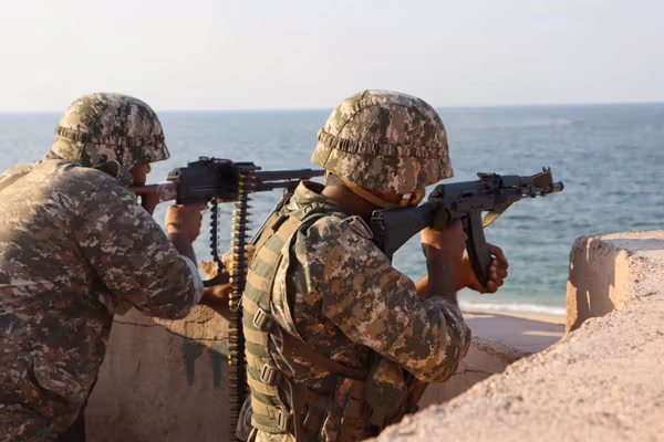 آمریکا واحد ۵ هزار نفری تفنگداران دریایی را به خاورمیانه اعزام میکند