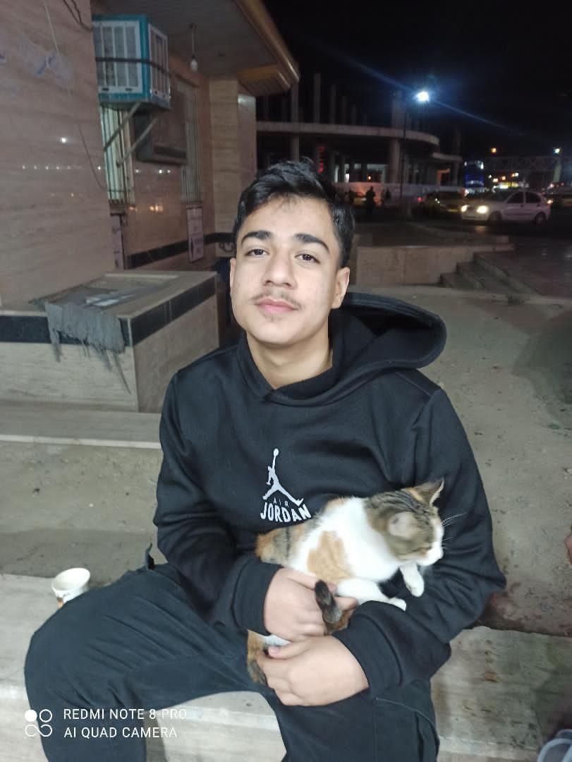 مقتل بطل "كيك بوكسينغ" يبلغ 21 عامًا في أنديشه على يد الأمن الإيراني 