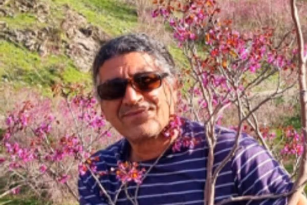 اعتصاب غذای دکتر شاکری و نگرانی خانواده و جامعه پزشکی از سلامت او