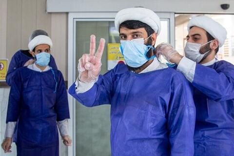 اعتراض رییس نظام پرستاری به رئیسی: غلط کردند که گفتند طلبهها به پرستاران کار یاد دادند