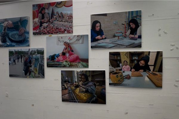 صور النساء الإيرانيات في جنيف.. النظام الإيراني يكذب حتى في تنظيم معرض