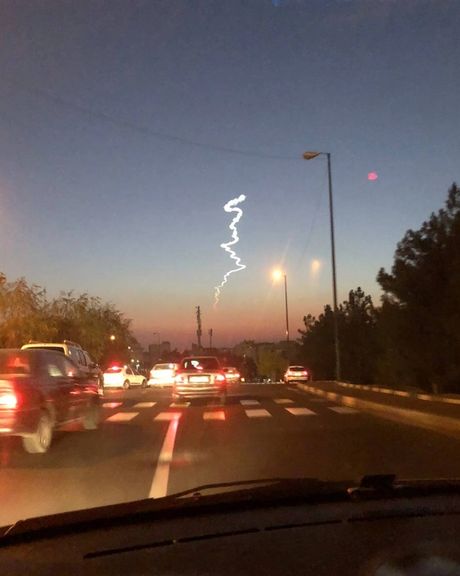 رسانه وابسته به سپاه: شیء نورانی دیده شده در برخی شهرها مربوط به یک تست میدانی سپاه بود