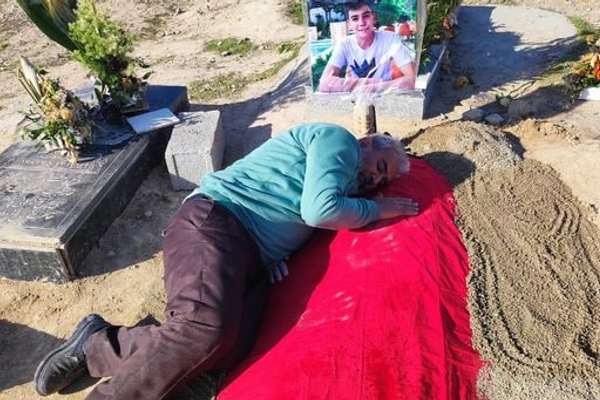 Father Of Teenager Killed By Iranian Regime Slams Injustice