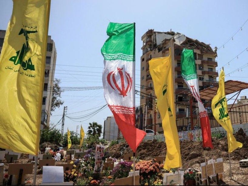 امانوئل مکرون: یک سرباز فرانسوی در حمله عوامل حزب‌الله در جنوب لبنان کشته شد