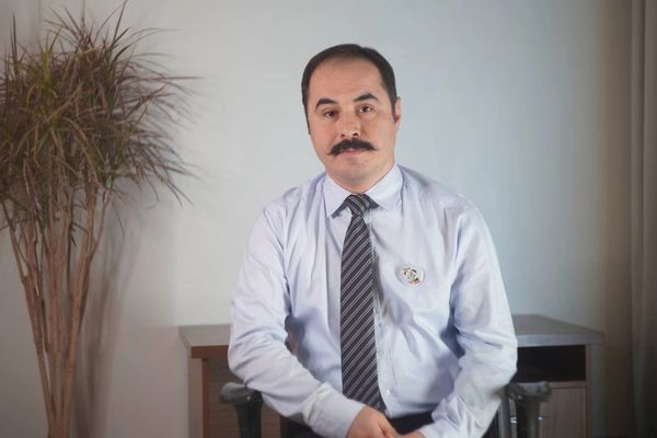 هشدار خانواده حسين رونقى: آسیب بیشتر به او عواقب سنگینی برای جمهوری اسلامی خواهد داشت
