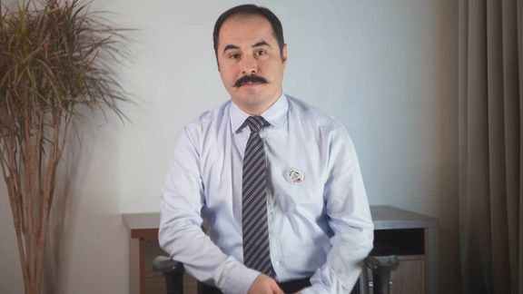 حسین رونقی، زندانی سیاسی اعتصاب غذای خود را از «تر» به «خشک» تغییر داد