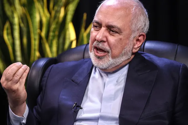 محمدجواد ظریف: به نفع همه جهان است که با قدرت جمهوری اسلامی کنار بیایند