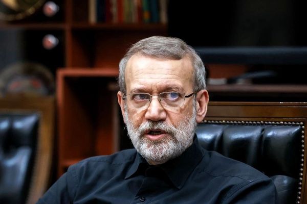 حساب علی لاریجانی در شبکه ایکس: جمهوری اسلامی جنگی با ملت آمریکا ندارد