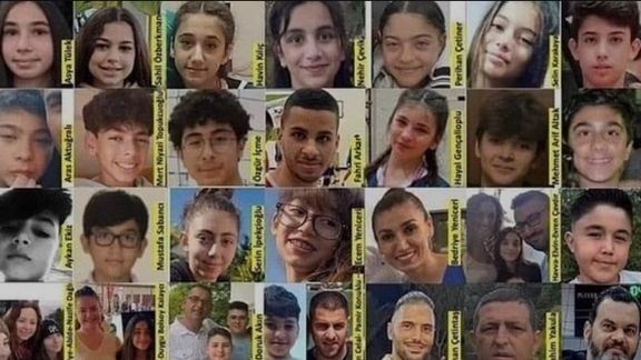 دانشآموزان والیبالیست و معلمان مدرسهای در قبرس شمالی