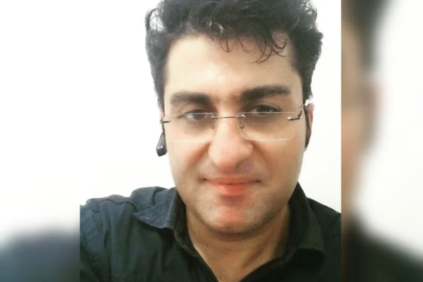 "الاستئناف الإيرانية" تؤكد الحكم بسجن ناشط 15 عاماً لتوفيره أدوية للمصابين بالاحتجاجات