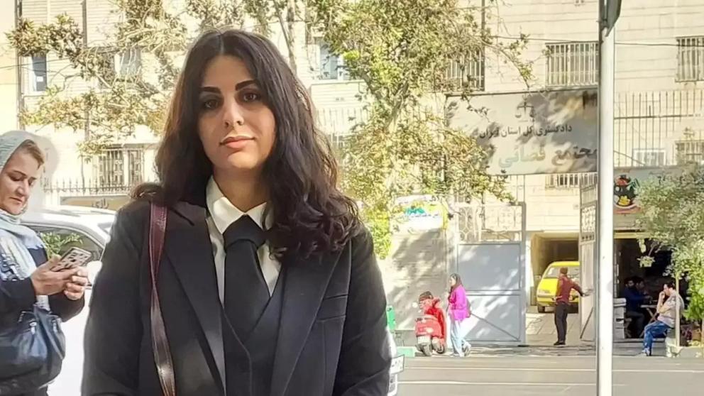 Sepideh Rashno before appearing for her court session  