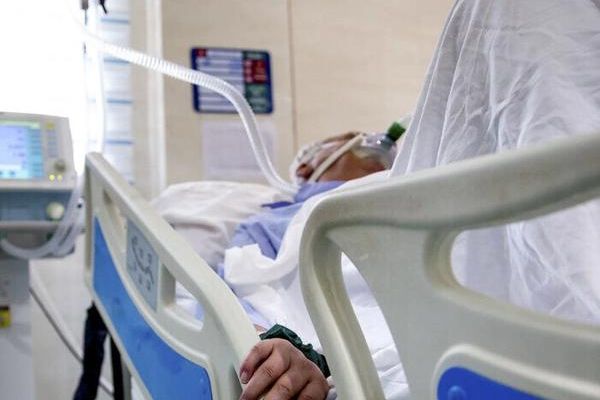 زيادة 30 % في عدد الوفيات الناجمة عن التسمم الكحولي خلال عام واحد بإيران