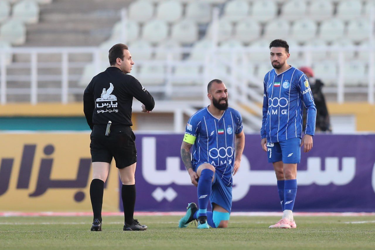 چهارمین هفته هراس جمهوری اسلامی از استادیوم‌ها؛ استقلال در اکباتان به پیکان باخت