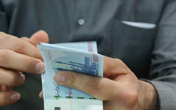 رای منفی مجلس به افزایش یک درصدی مالیات بر ارزش افزوده در برنامه هفتم توسعه